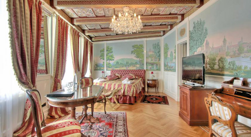 Alchymist Prague Castle Suites (5 Stars)