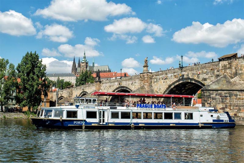 Prague River Cruise on a Boat with Lunch or Dinner (€41)
